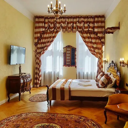 Zur Krone Sibiu Exterior photo