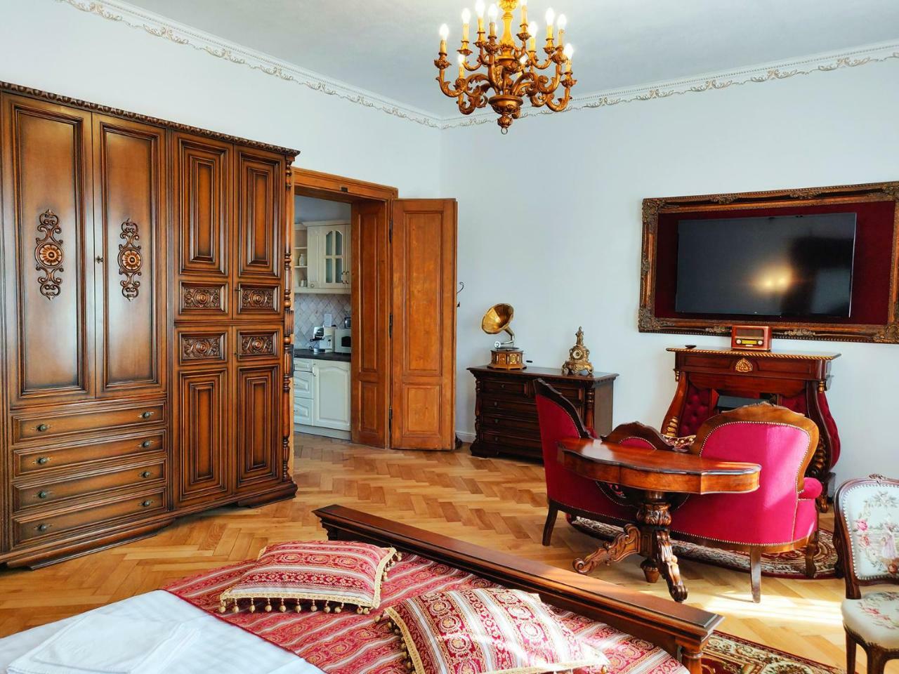 Zur Krone Apartment *